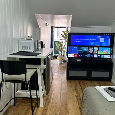Gusmao House Campsite Lisbon